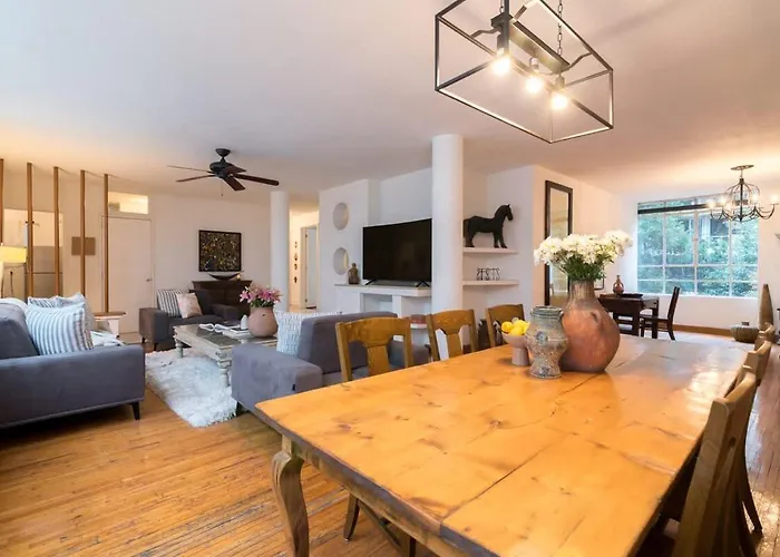 Location- Design And Comfort Fully Equipped Mexico City